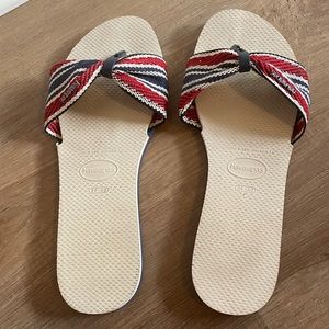 Havaianas | 8.5 | St. Tropez Flip Flops